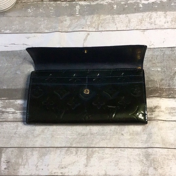 Louis Vuitton Dark Green Patent Wallet - Picture 12 of 16